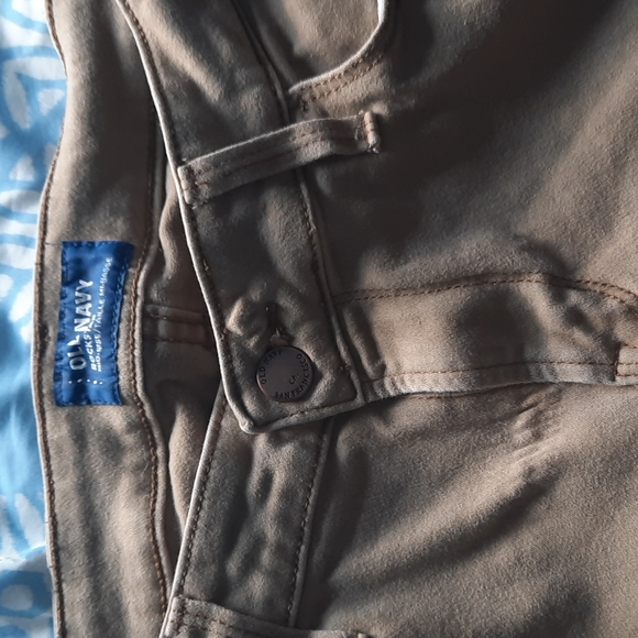 Old Navy Rockstar Mid-rise 6P - Picture 3 of 7